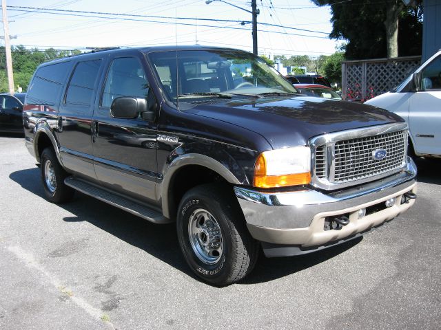 2001 Ford Excursion Super