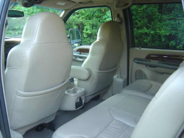 2001 Ford Excursion Super