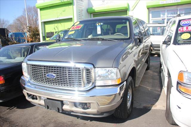 2002 Ford Excursion 2DR HB AT