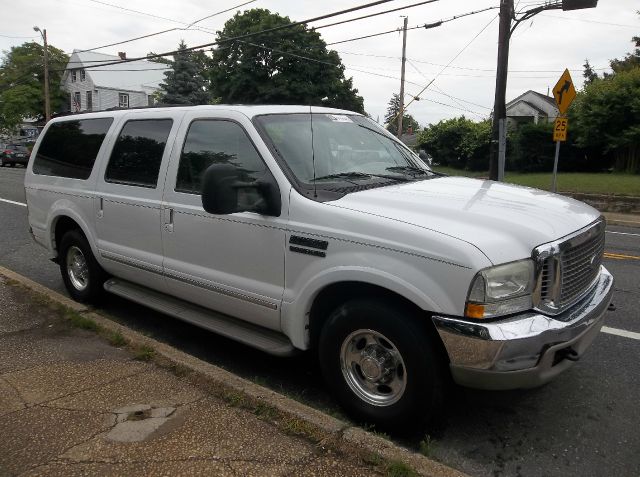 2002 Ford Excursion GXE Automatic