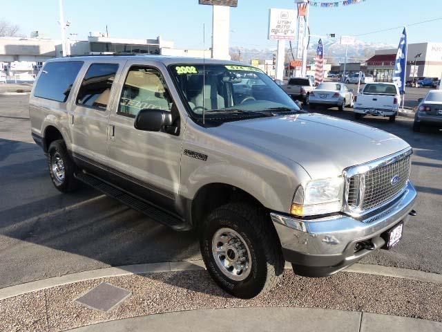 2002 Ford Excursion GLS FWD 3.5L AUTO