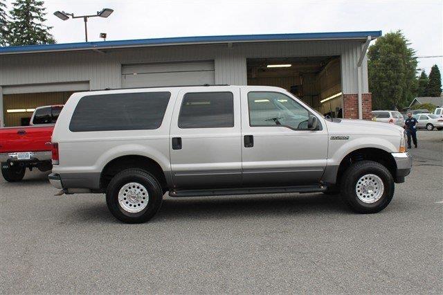 2003 Ford Excursion ESi