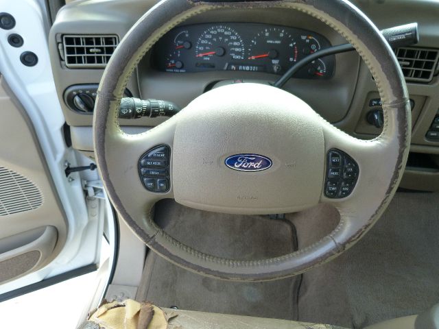 2003 Ford Excursion 4WD SL