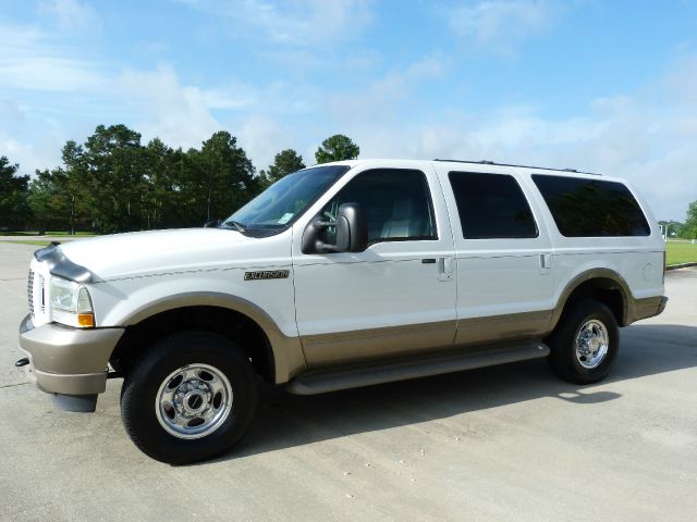 2003 Ford Excursion 4WD SL