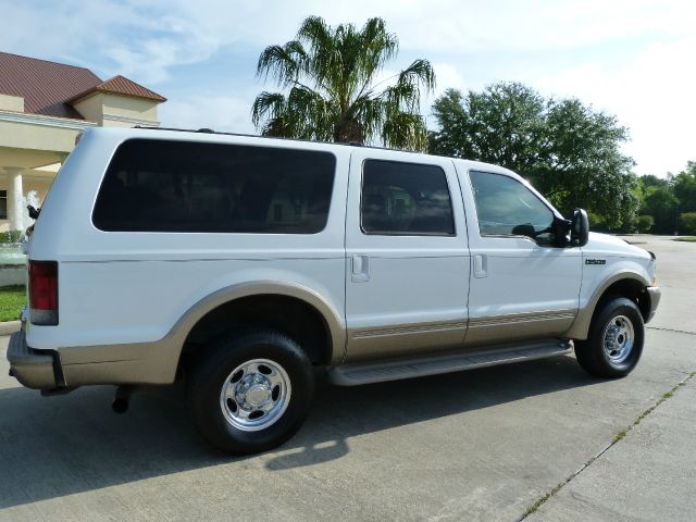 2003 Ford Excursion 4WD SL