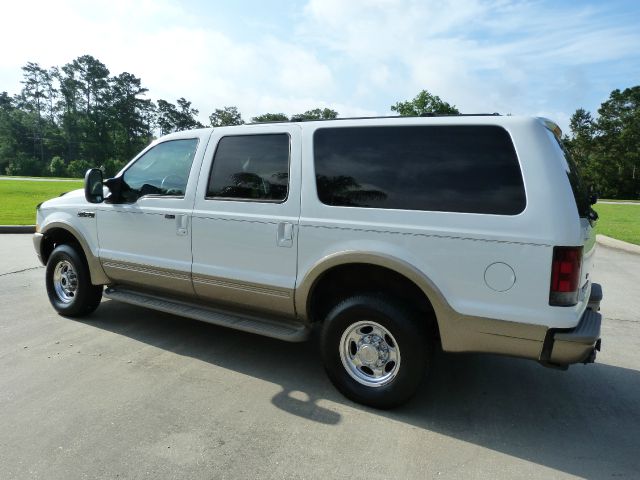 2003 Ford Excursion 4WD SL