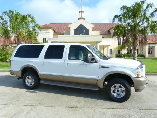 2003 Ford Excursion 4WD SL