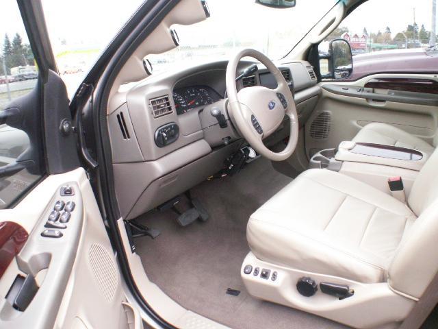 2003 Ford Excursion SLT 25