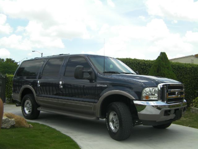 2003 Ford Excursion 4WD SL