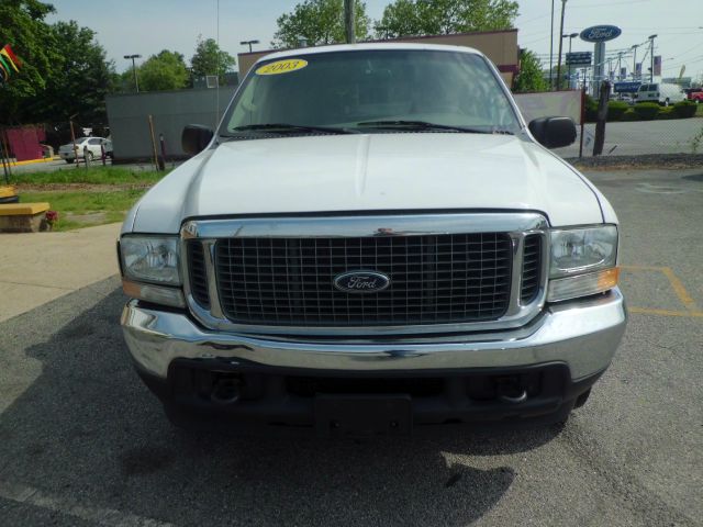 2003 Ford Excursion Limited 4DR Sedan W/moonroof