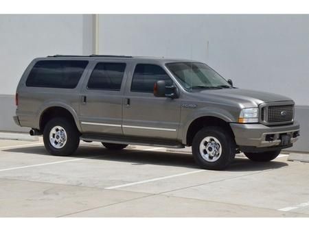 2004 Ford Excursion E 32