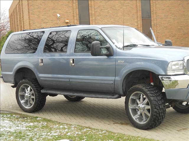 2004 Ford Excursion Unknown