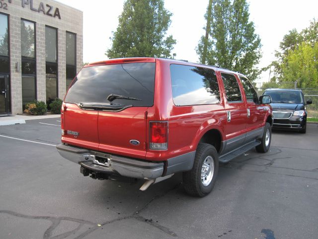 2004 Ford Excursion MOON BOSE Quads