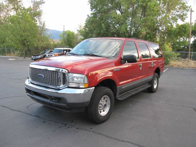 2004 Ford Excursion MOON BOSE Quads