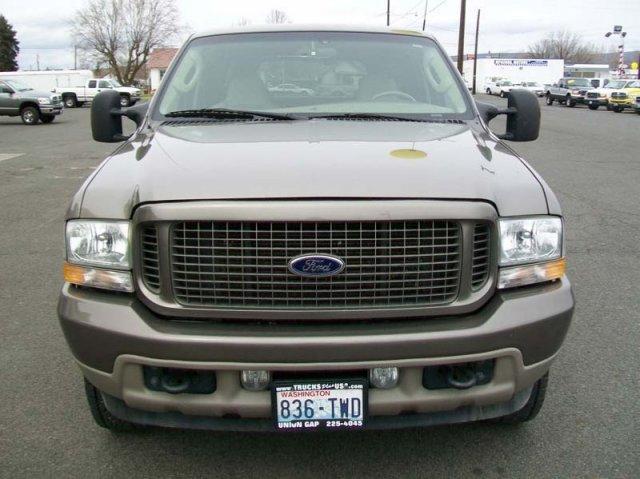 2004 Ford Excursion SLT 25