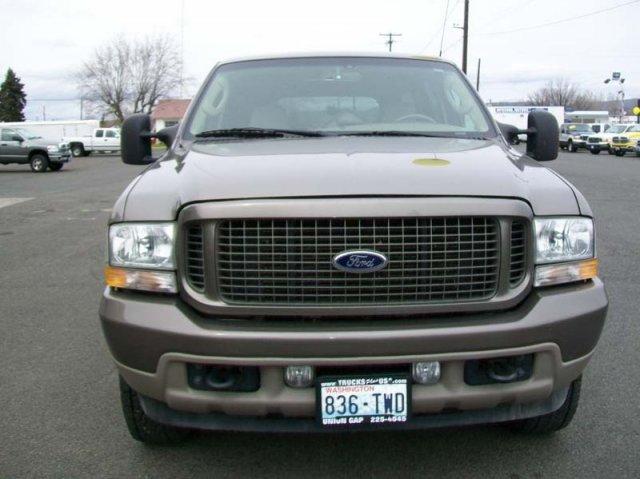 2004 Ford Excursion SLT 25