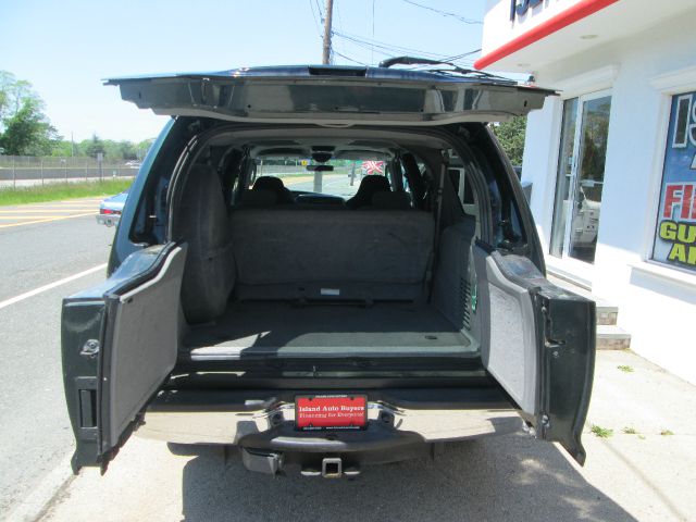 2005 Ford Excursion GLS FWD 3.5L AUTO