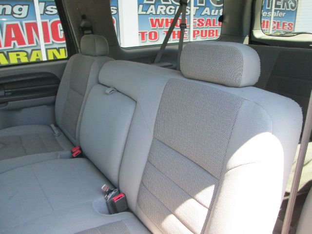 2005 Ford Excursion GLS FWD 3.5L AUTO