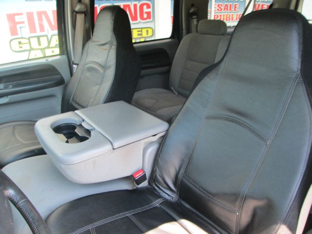 2005 Ford Excursion GLS FWD 3.5L AUTO