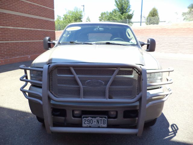 2005 Ford Excursion E 32