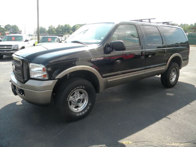 2005 Ford Excursion 4WD SL