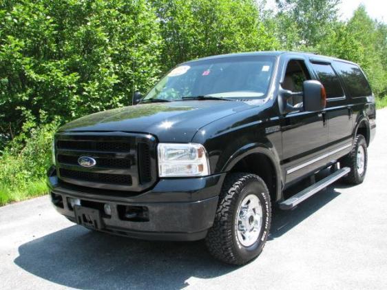 2005 Ford Excursion SLT 25