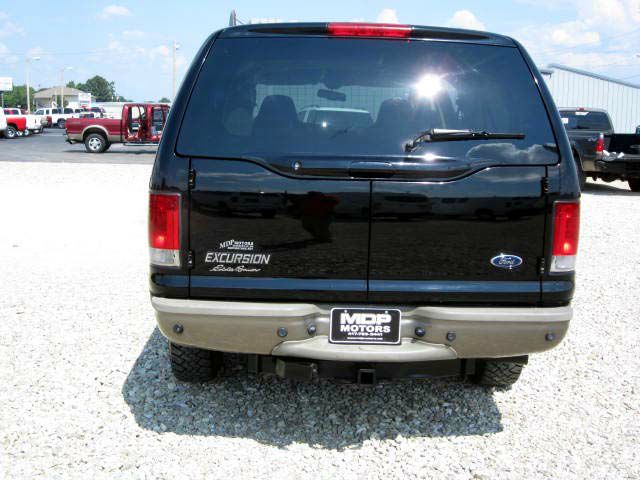 2005 Ford Excursion SLT 25