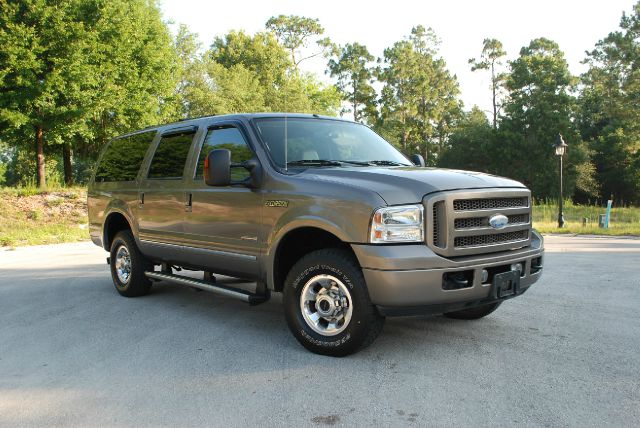 2005 Ford Excursion C1500 Scottsdale