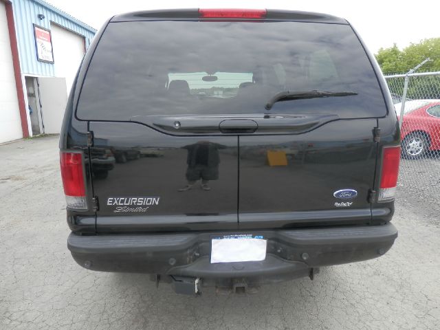 2005 Ford Excursion SLT 25