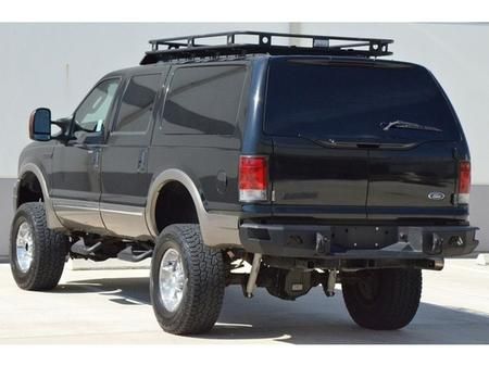 2005 Ford Excursion E 32