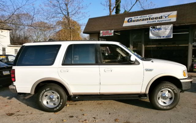 1997 Ford Expedition E320 - Extra Sharp