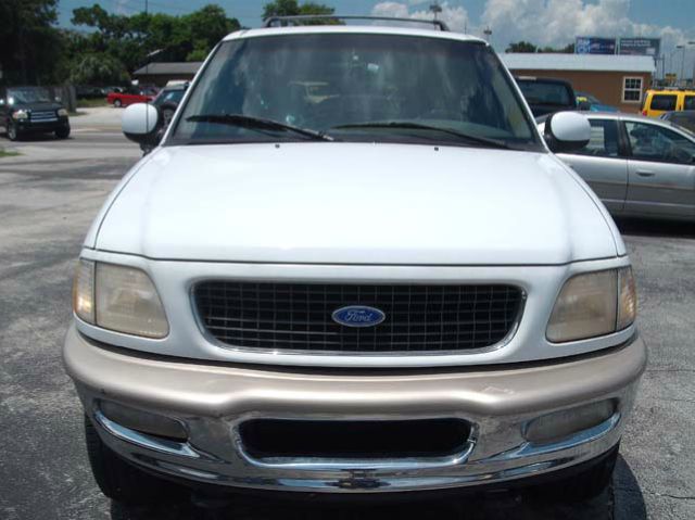 1997 Ford Expedition SL 4x4 Regular Cab