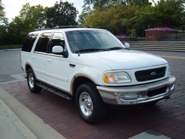 1997 Ford Expedition E320 - Extra Sharp