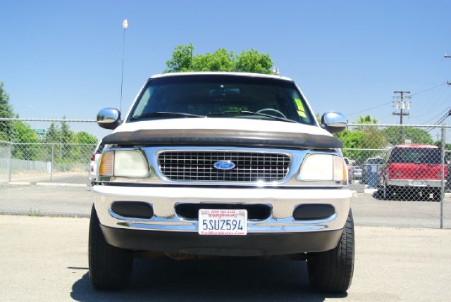 1997 Ford Expedition SL 4x4 Regular Cab