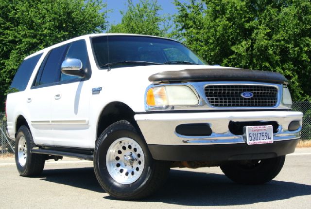 1997 Ford Expedition SL 4x4 Regular Cab