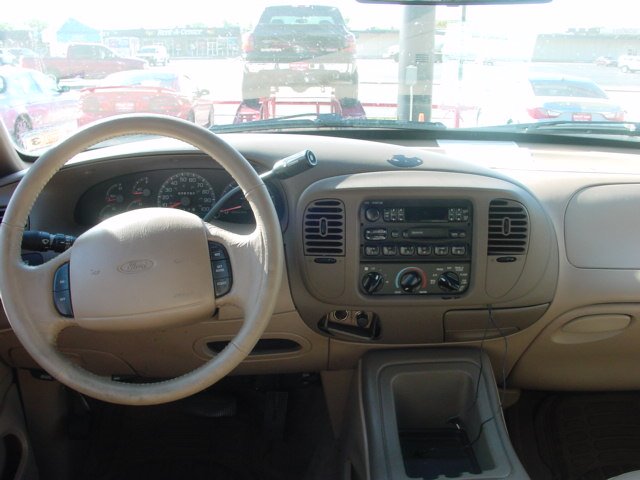 1997 Ford Expedition SL 4x4 Regular Cab