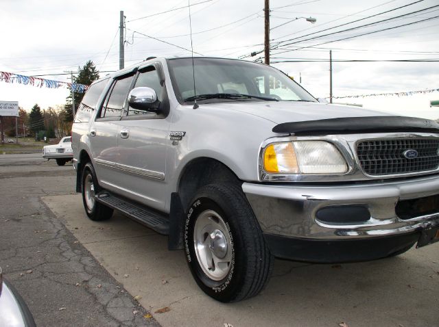 1998 Ford Expedition SL 4x4 Regular Cab