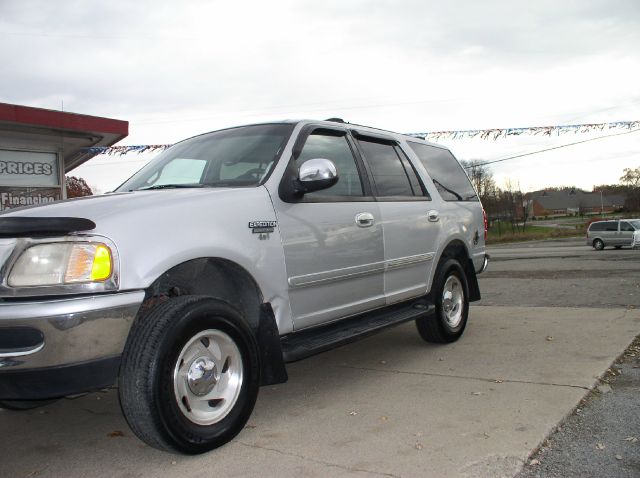 1998 Ford Expedition SL 4x4 Regular Cab