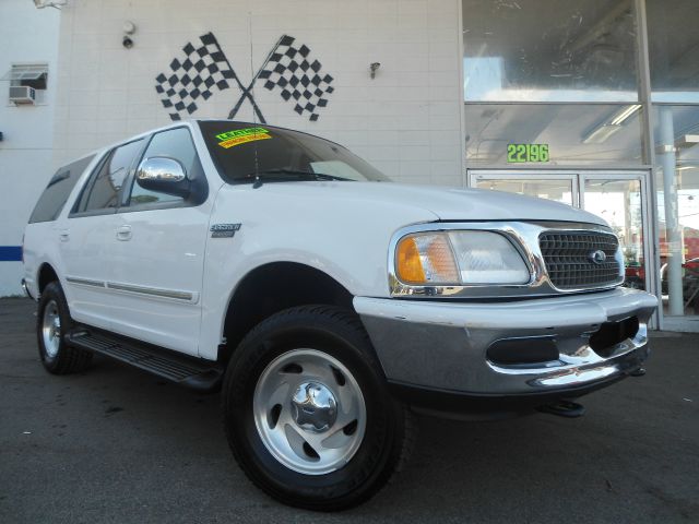 1998 Ford Expedition SL 4x4 Regular Cab