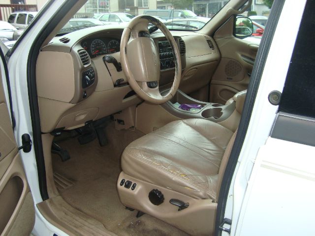 1998 Ford Expedition E320 - Extra Sharp