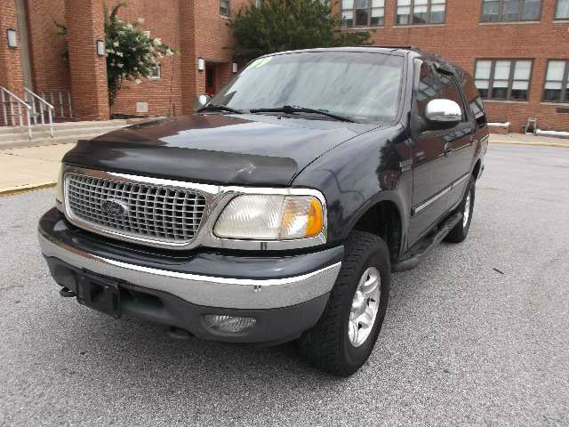 1999 Ford Expedition E320 - Extra Sharp