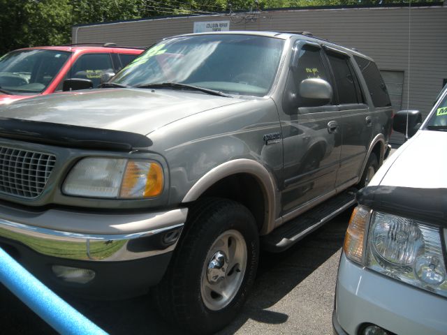 1999 Ford Expedition E320 - Extra Sharp