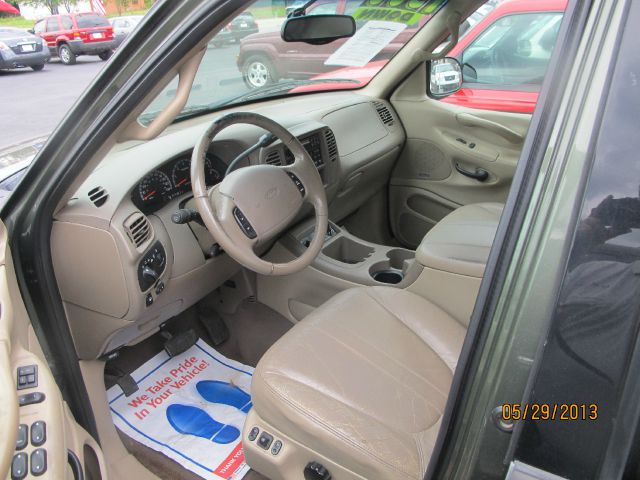 2000 Ford Expedition SL 4x4 Regular Cab