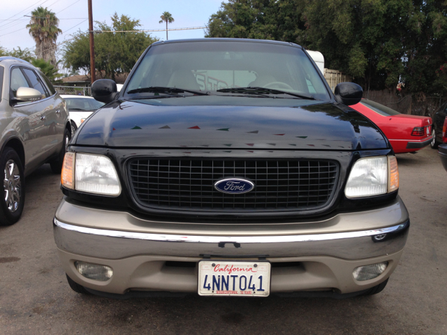 2000 Ford Expedition SL 4x4 Regular Cab