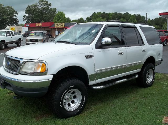 2000 Ford Expedition SL 4x4 Regular Cab