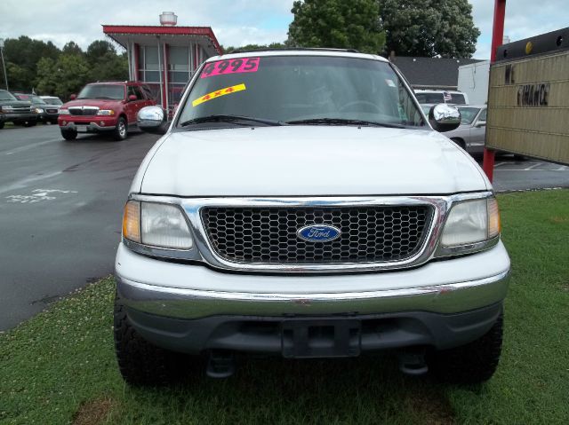 2000 Ford Expedition SL 4x4 Regular Cab