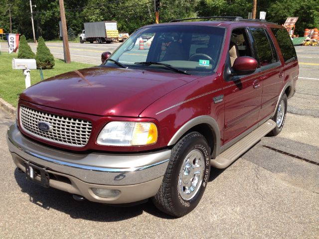 2000 Ford Expedition E320 - Extra Sharp