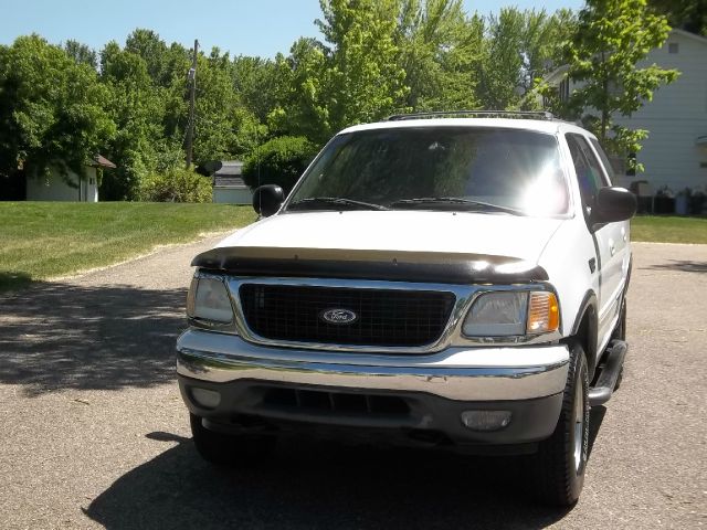 2000 Ford Expedition SL 4x4 Regular Cab