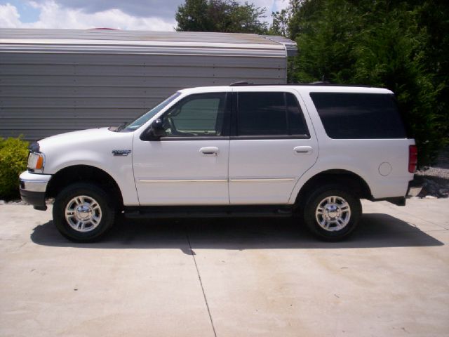 2000 Ford Expedition SL 4x4 Regular Cab