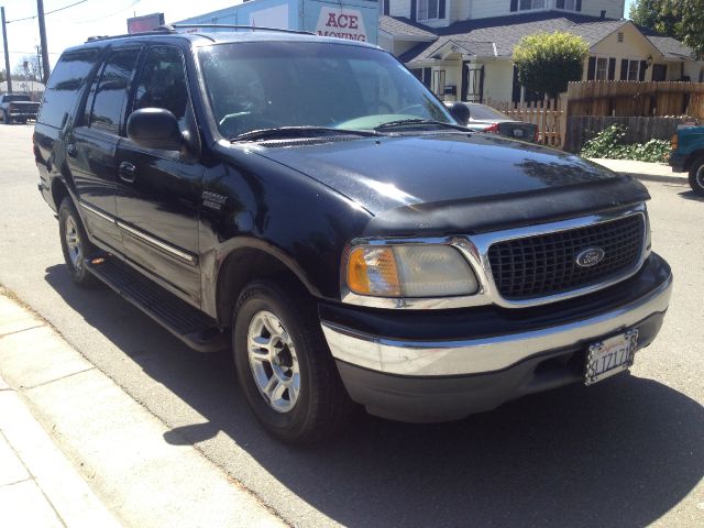 2000 Ford Expedition SL 4x4 Regular Cab